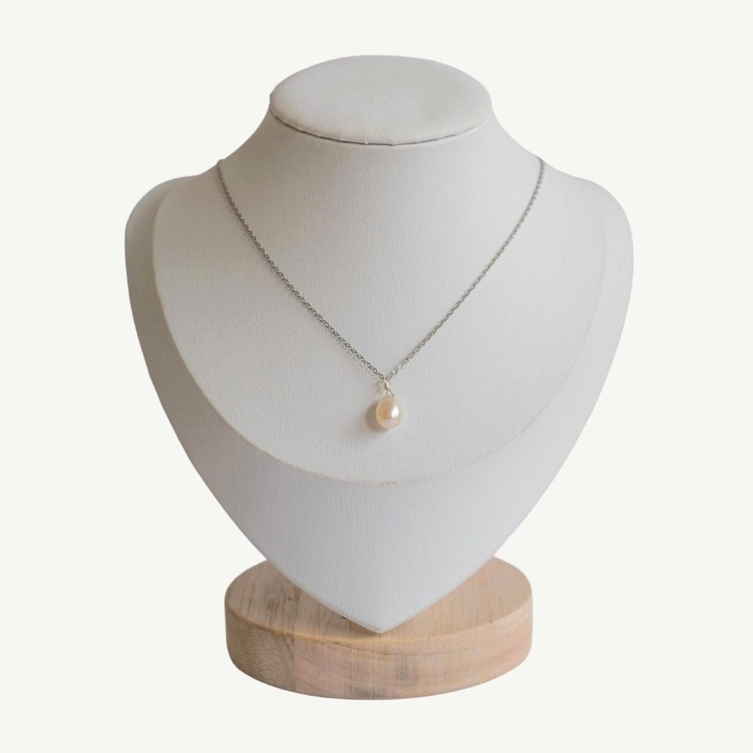LA PERLA Necklace