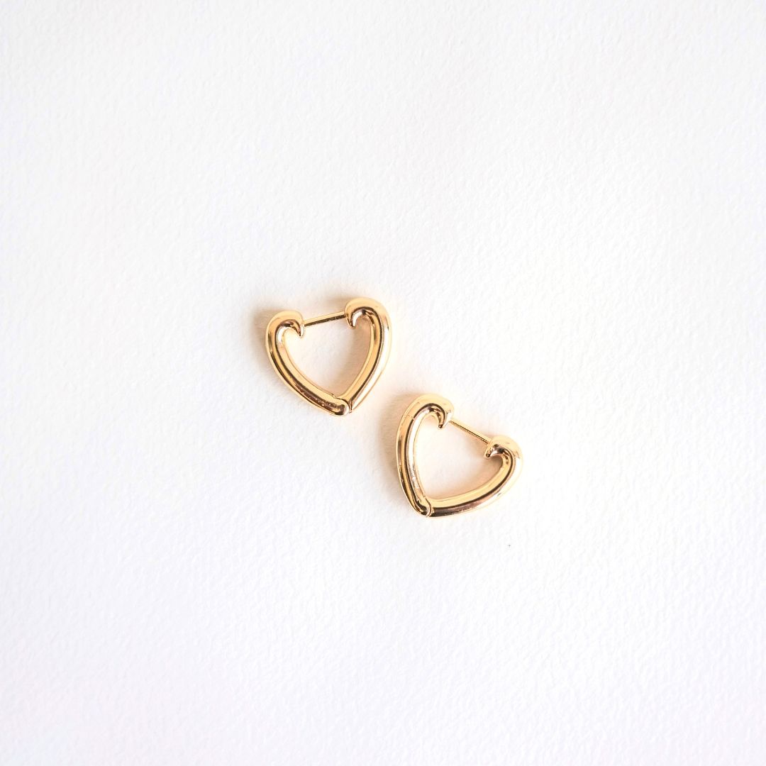 Minimal Hoop -Heart-  Pierces
