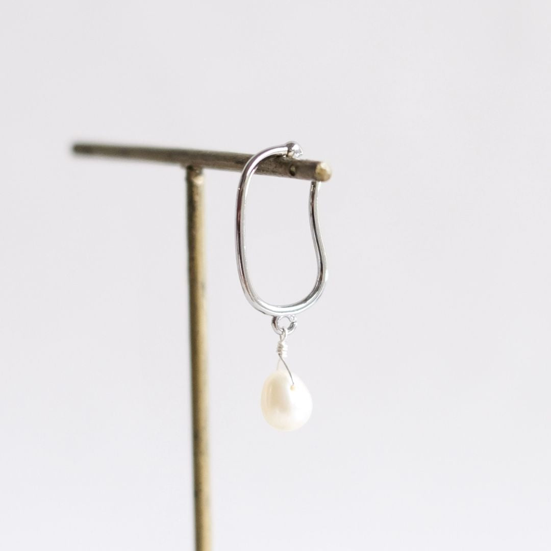 LA PERLA  Earcuff