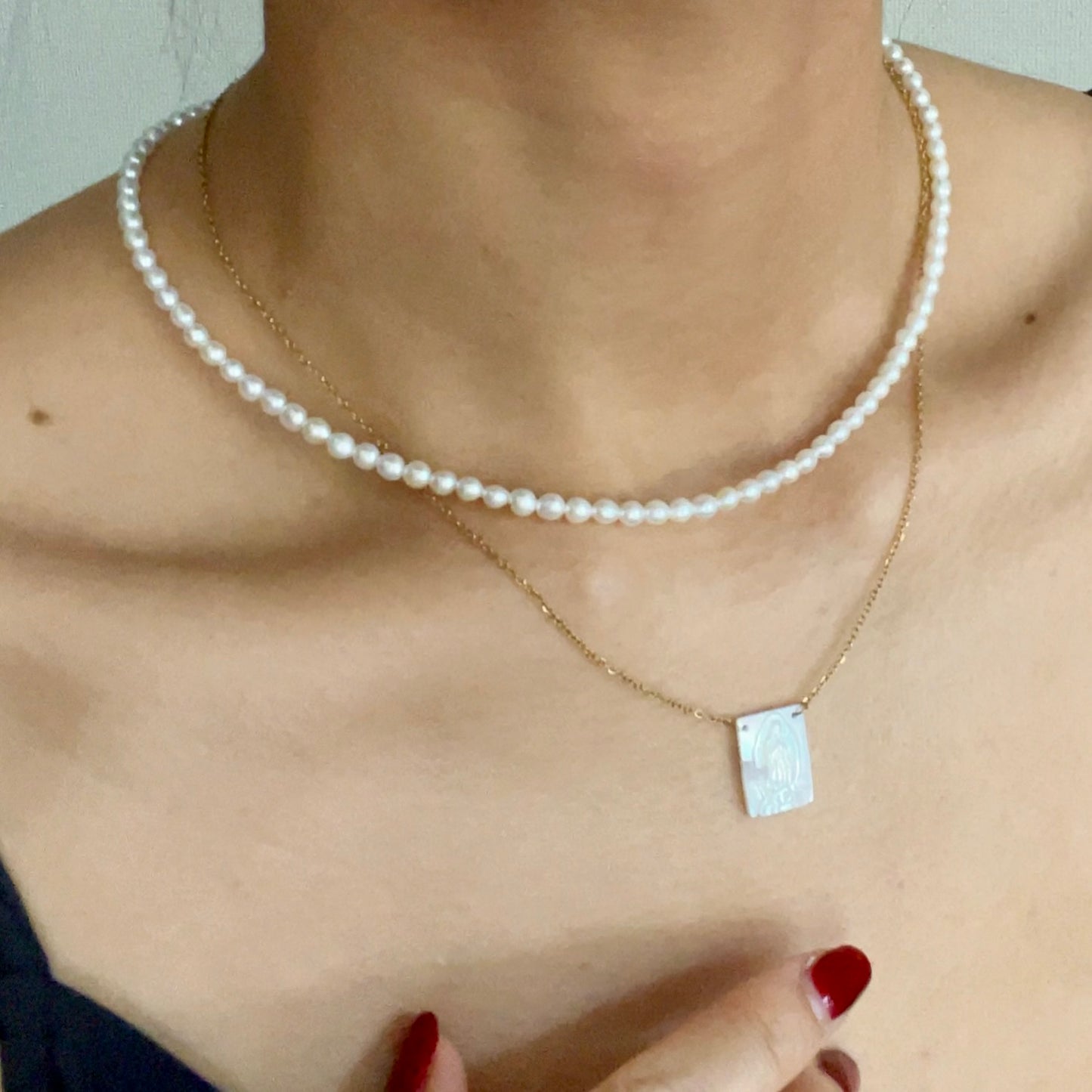 Classic Pearl Necklace